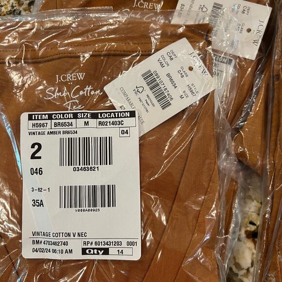 NWT J. Crew Vintage Amber Gold Vintage Slub Cotton V-Neck Tee - Picture 6 of 8